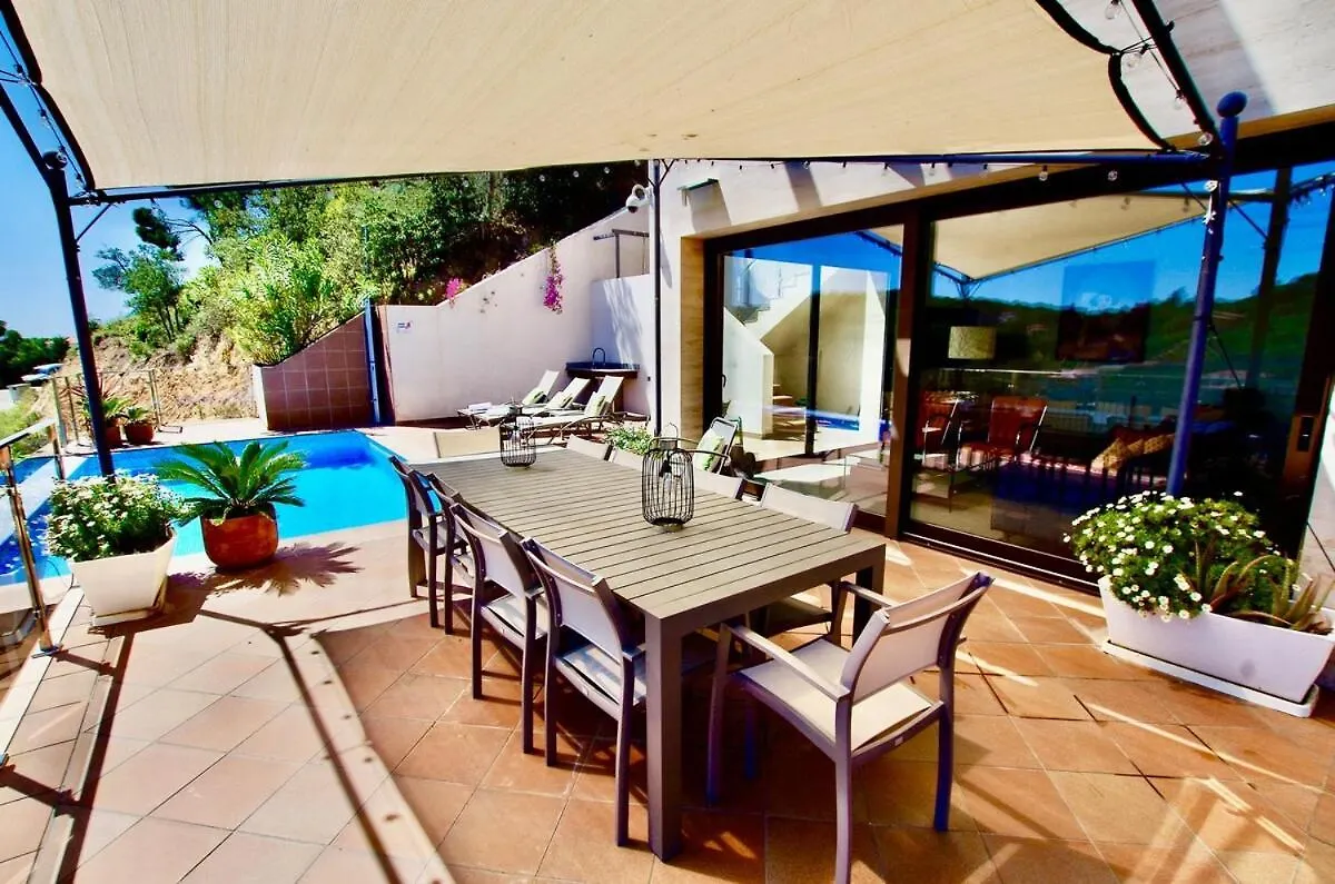 V&V Lloret- Villa Marie Luxury House With Air Conditioning Lloret de Mar