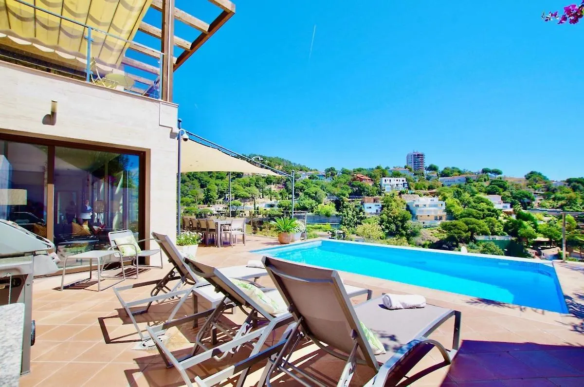 V&V Lloret- Villa Marie Luxury House With Air Conditioning Lloret de Mar