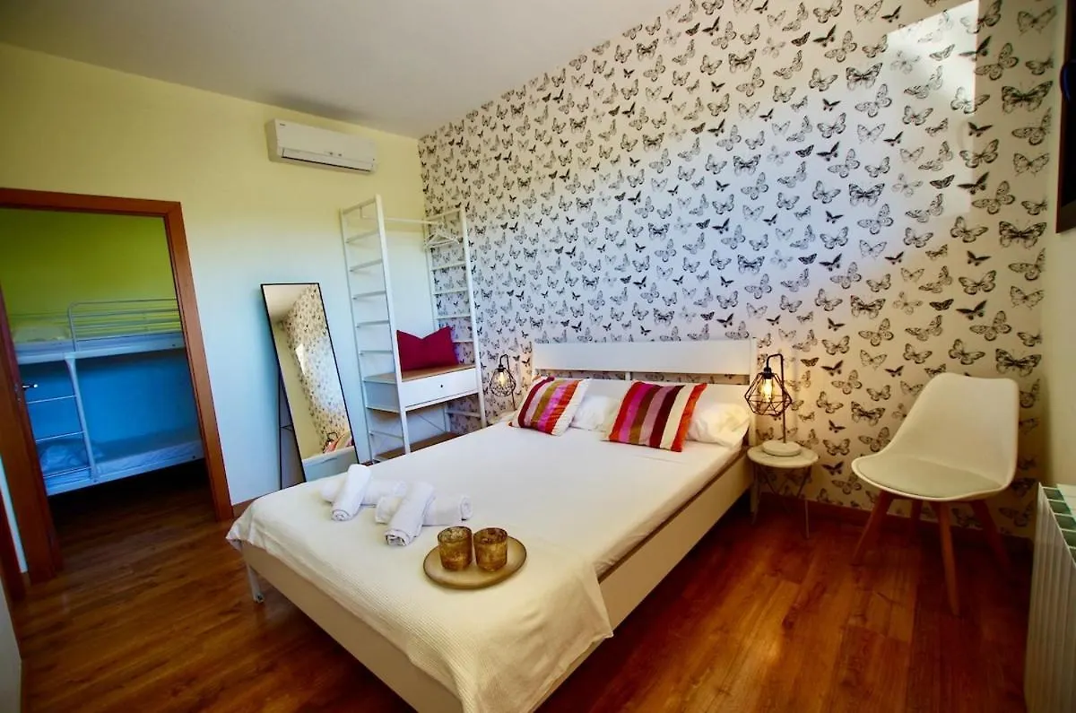 V&V Lloret- Villa Marie Luxury House With Air Conditioning Lloret de Mar