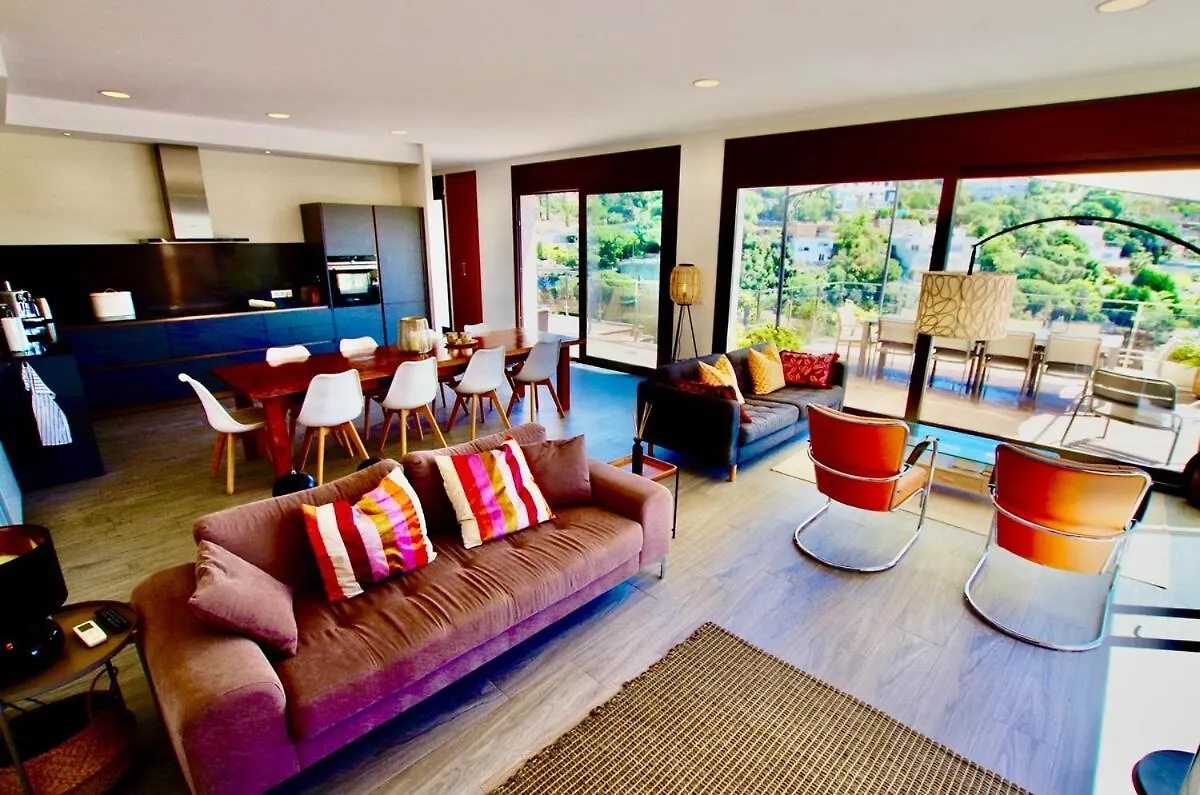 V&V Lloret- Villa Marie Luxury House With Air Conditioning Lloret de Mar