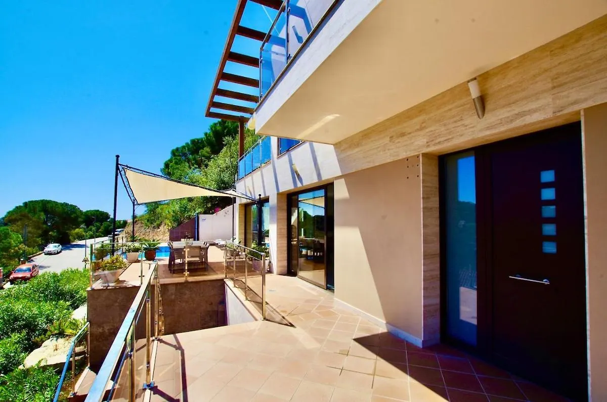 V&V Lloret- Villa Marie Luxury House With Air Conditioning Lloret de Mar 0*,  Spain