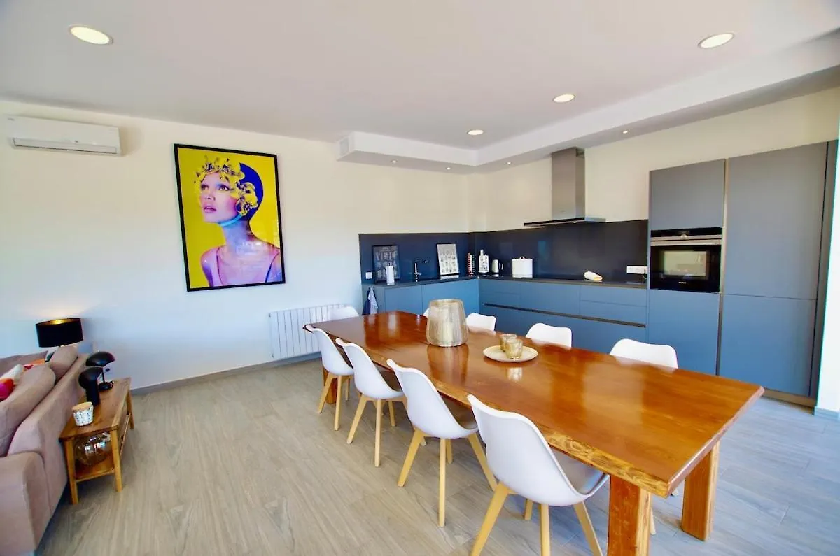 V&V Lloret- Villa Marie Luxury House With Air Conditioning Lloret de Mar