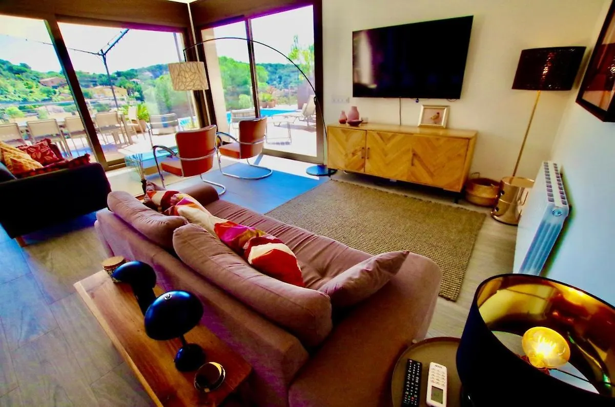 V&V Lloret- Villa Marie Luxury House With Air Conditioning Lloret de Mar
