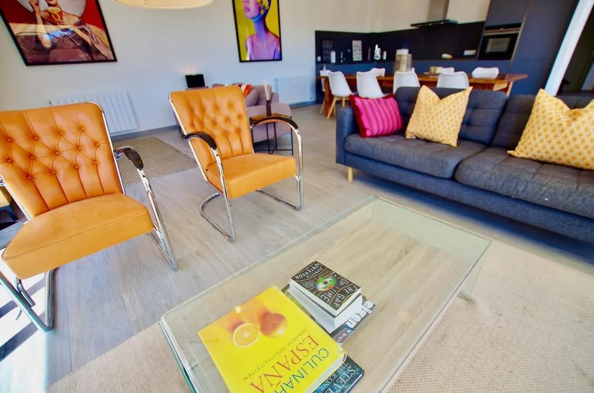 V&V Lloret- Villa Marie Luxury House With Air Conditioning Lloret de Mar