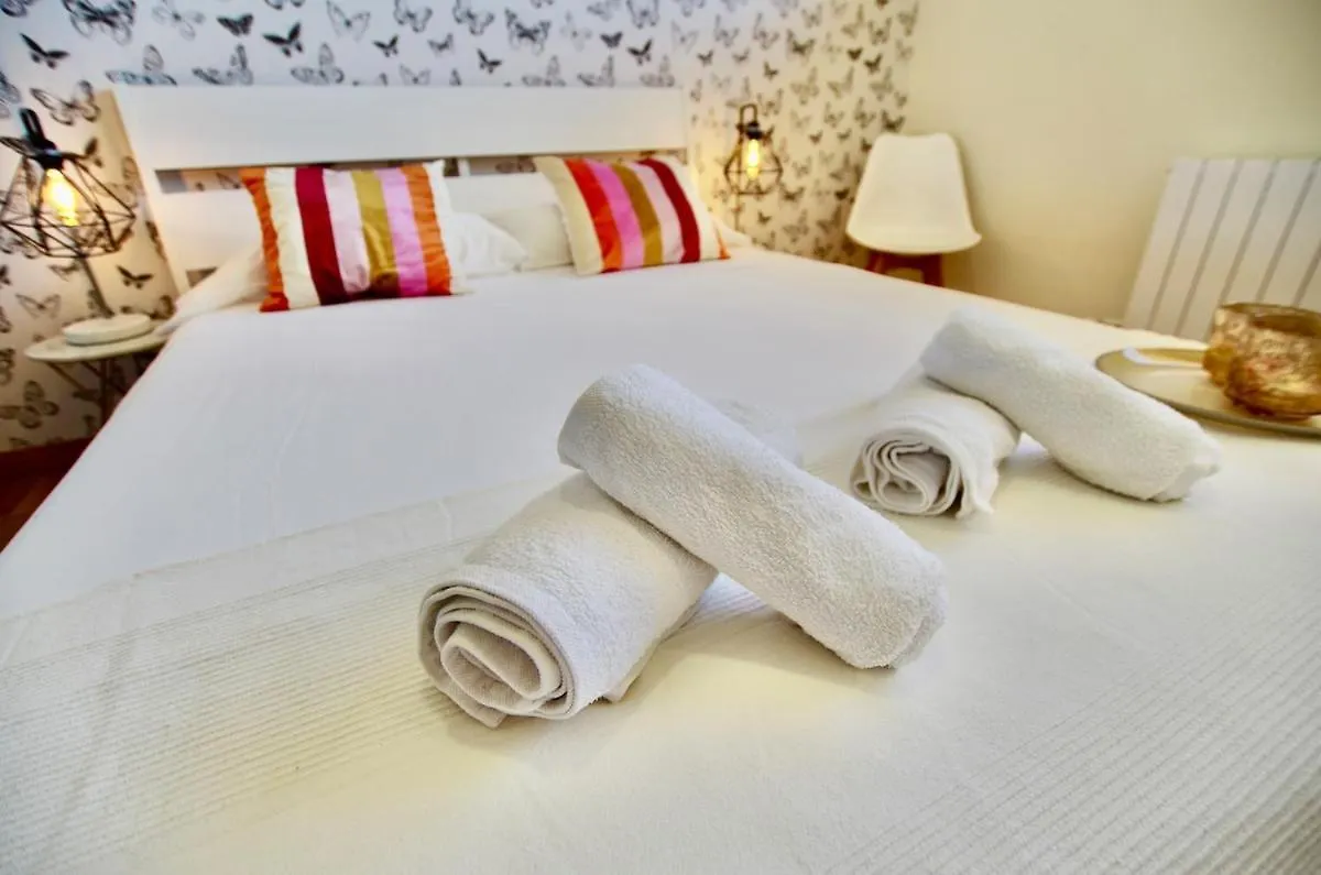V&V Lloret- Villa Marie Luxury House With Air Conditioning Lloret de Mar